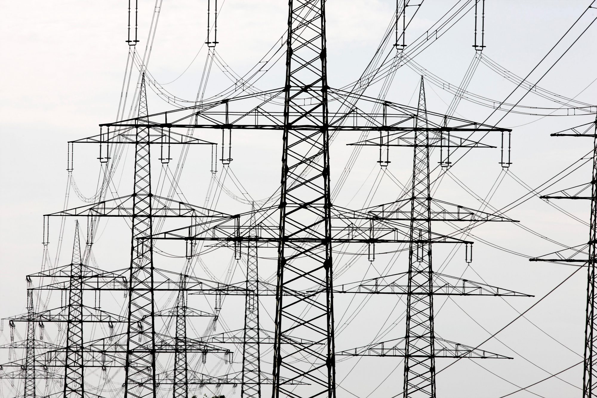 Lire la suite à propos de l’article Assurer la distribution  de l’électricité :  réseaux intelligents et stockage